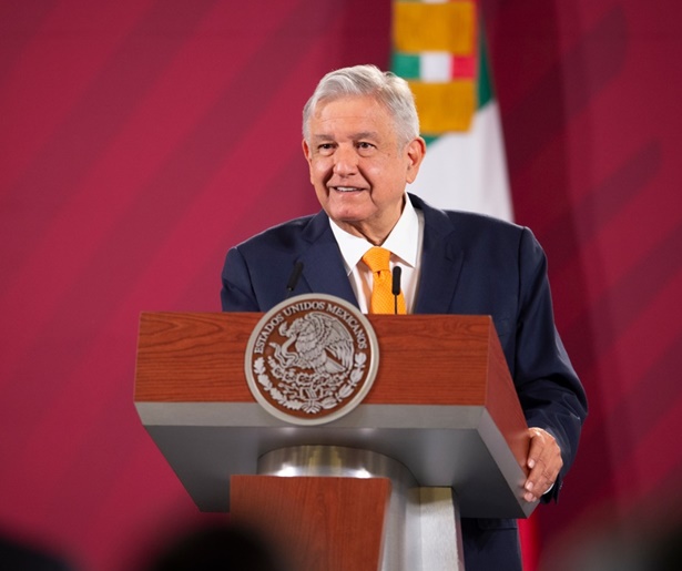 López Obrador buscará revocar a empresa concesión de un siglo del Puerto de Veracruz