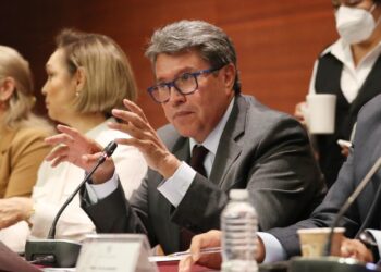 Ricardo Monreal plantea que el Litio sea para el desarrollo de México