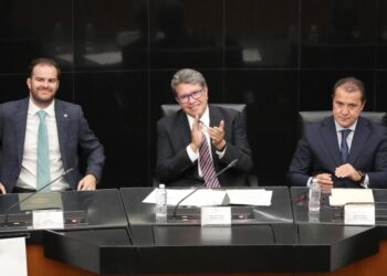 ANUNCIA MONREAL QUE SENADO NO HARÁ ECO DE LA MORATORIA LEGISLATIVA