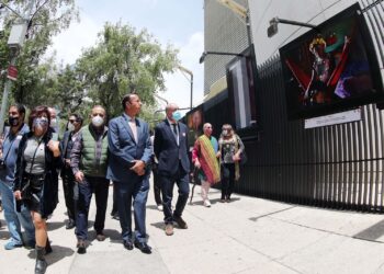 Senado promueve inclusión de comunidad LGBTIQ+; inauguran en el recinto “Los colores de la diversidad”