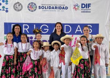 Se ofrecieron servicios y asesorías gratuitas en beneficio de familias solidarenses