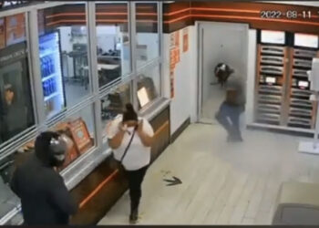 Así fue el ataque a pizzería en Ciudad Juárez que dejó 4 muertos