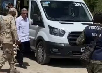 López Obrador supervisa las labores de rescate de 10 mineros en Sabinas, Coahuila