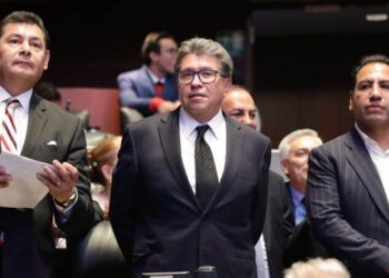 RESPALDA MONREAL A ALEJANDRO ARMENTA