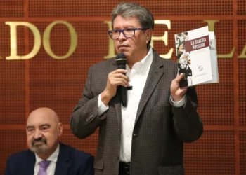 Acusa Monreal ataque de bots en redes sociales tras abstenerse de votar iniciativa de Guardia Nacional