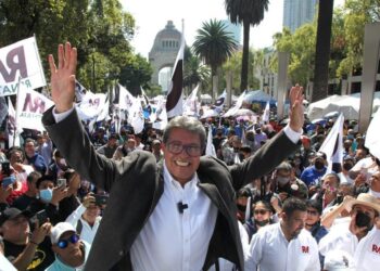 Reitera Ricardo Monreal aspiración por suceder a López Obrador en 2024