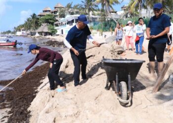 El gobierno municipal rescata la playa de El Recodo