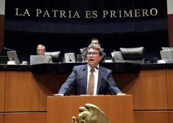 HASTA 20 AÑOS DE PRISIÓN A QUIEN RECLUTE NIÑOS Y ADOLESCENTES PARA COMETER DELITOS, PLANTEA RICARDO MONREAL