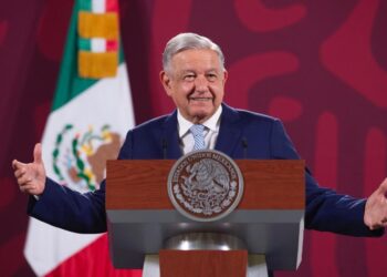 “Da risa, son ‘ternuritas’”: AMLO sobre declaraciones de Zedillo y Calderón en España