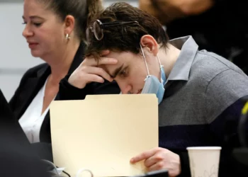 Jurado sugiere cadena perpetua para Nikolas Cruz por masacre de Parkland