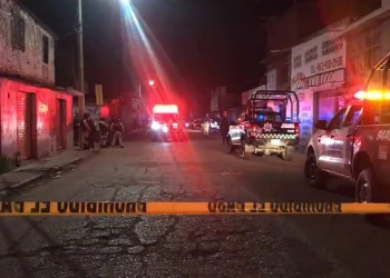 Suman 12 muertos por masacre en bar de Irapuato