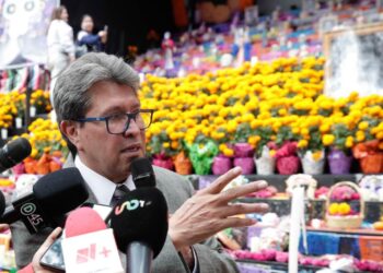 Análisis y discusión de Reforma Electoral, exclusiva del Congreso de la Unión, advierte Monreal