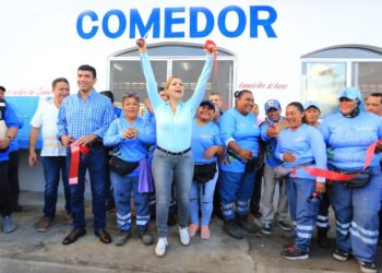 Dignifica Lili Campos trabajo de servicios públicos