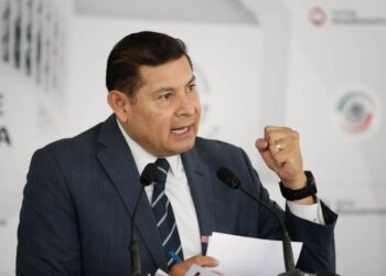 ALEJANDRO ARMENTA PROPONE CÁRCEL PARA DELINCUENTES CIBERNÉTICOS