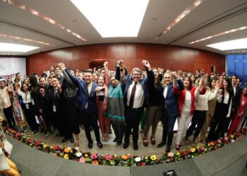 A defender su origen, ideales y principios llamó Monreal a integrantes del Parlamento Juvenil 2022