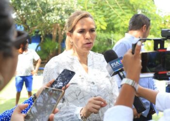 Lili Campos entregará 33 mil uniformes escolares gratuitos