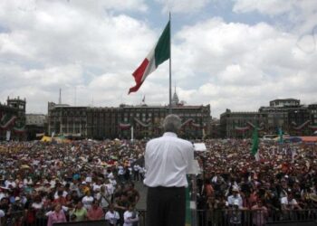 AMLO vuelve a las calles: encabezará marcha el 27 de noviembre