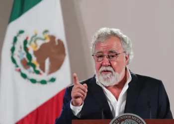 “Los que me acusan son los que desaparecieron a los normalistas de Ayotzinapa”: Alejandro Encinas