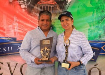 Reconocen desempeño de Lili Campos a nivel nacional e internacional