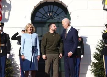 Zelenski llega a la Casa Blanca para reunirse con Biden