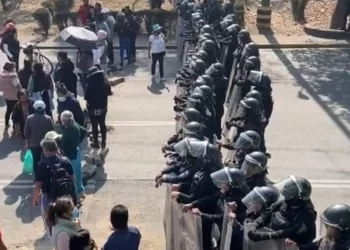 “Estamos en una etapa nueva, no se permite la represión”: AMLO sobre riña entre policías y habitantes de Xochimilco