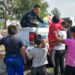 Inician policías municipales de Nezahualcóyotl entrega de juguetes a niñas y niños de escasos recursos