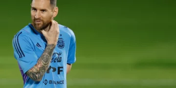 Diputada María Clemente propone declarar persona non grata a Messi