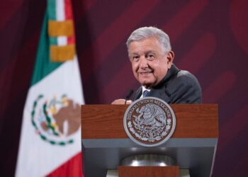 AMLO niega que se pongan en riesgo elecciones con Plan B de Reforma Electoral