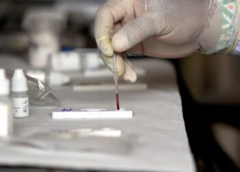 México registra 226 casos probables de hepatitis aguda grave en niños