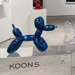 Mujer rompe por accidente una escultura de Jeff Koons de 42 mil dólares