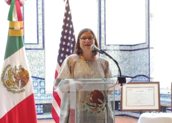 Martha Bárcena niega calumnias a Ebrard; “fui yo quien paré acuerdo de tercer país seguro”, reitera