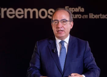 Felipe Calderón llama a construir nuevo partido político opositor en México