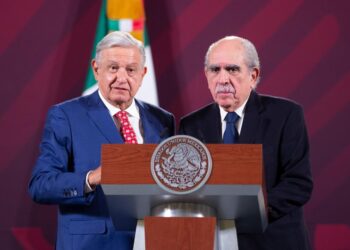 “Es la campeona de la manipulación”: AMLO ‘truena’ contra la radio tras dichos sobre ministra Piña