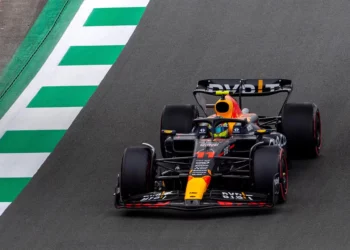 ‘Checo’ Pérez gana el Gran Premio de Arabia Saudita