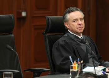 Renuncia de Medina Mora fue para no dañar imagen de la SCJN, revela López Obrador