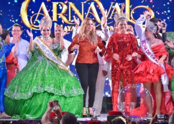 Coronación de los reyes del Carnaval Playa del Carmen 2023