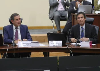 Consejeros salientes del INE recibirán más de 10 mdp al dejar su cargo: López Obrador