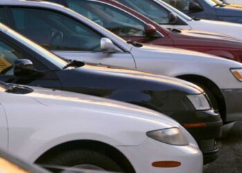 AMLO anuncia otros tres meses más para regularizar autos “chocolate”