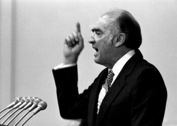 Archivo desclasificado revela que López Portillo trabajó con la agencia de inteligencia estadounidense CIA