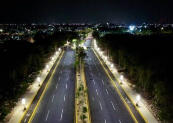 Solidaridad brilla con iluminación renovada