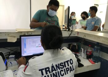 Gobierno incorporará elementos de seguridad en licencias