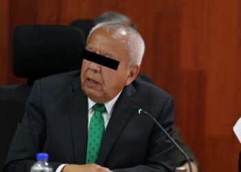 Vinculan a proceso a Francisco Garduño por incendio en Ciudad Juárez; sigue al frente del INM