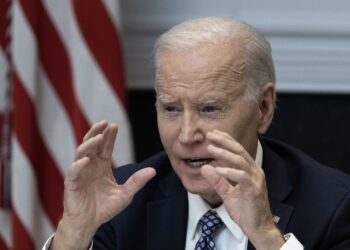 Biden defiende envío de soldados a la frontera con México ante fin del Título 42
