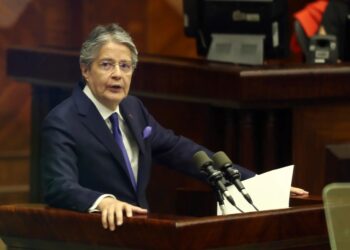 Presidente Lasso disuelve Parlamento de Ecuador en medio de juicio político en su contra