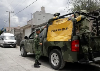 AMLO pide que no haya alarma por actividad del volcán Popocatépetl