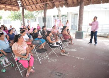 Realizan actividades de concientización de la Salud Materno Perinatal