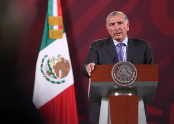 Adán Augusto López presentó anoche su renuncia a Segob, confirmó AMLO