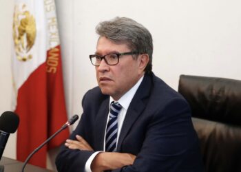 Ricardo Monreal promueve proyecto para expedir Código Penal Único