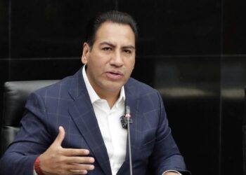 Eduardo Ramírez anuncia diálogo con senadores con o sin partido político