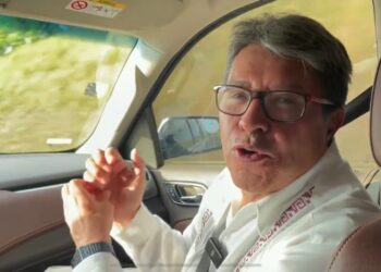 Convoca Monreal a dar continuidad al legado del presidente, pero también revisar su actuación como gobernantes de Morena